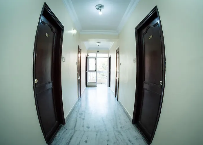 Pilgrims Hotel 3*